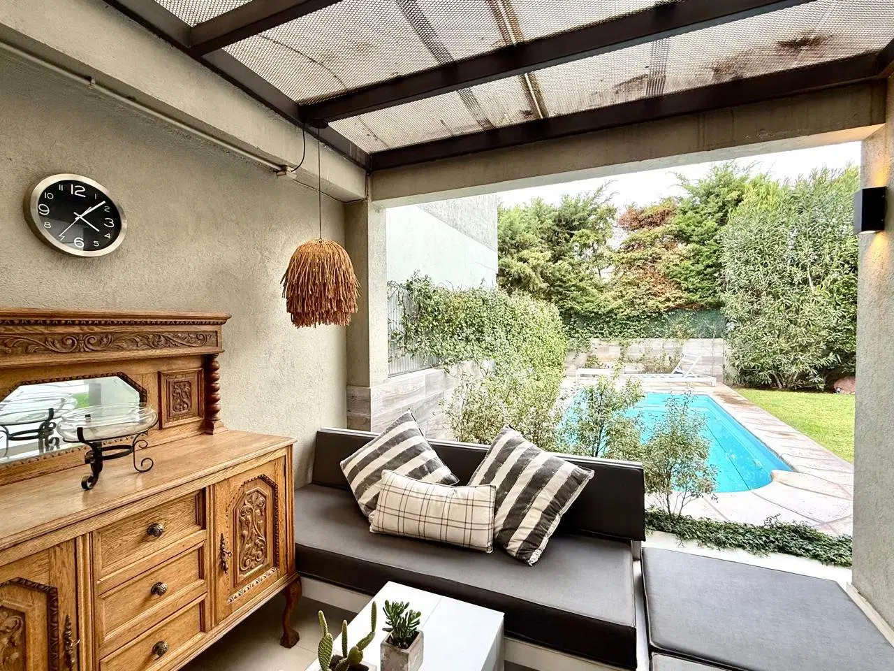 EXCLUSIVA CASA EN VENTA EN EL BARRIO DALVIAM 3