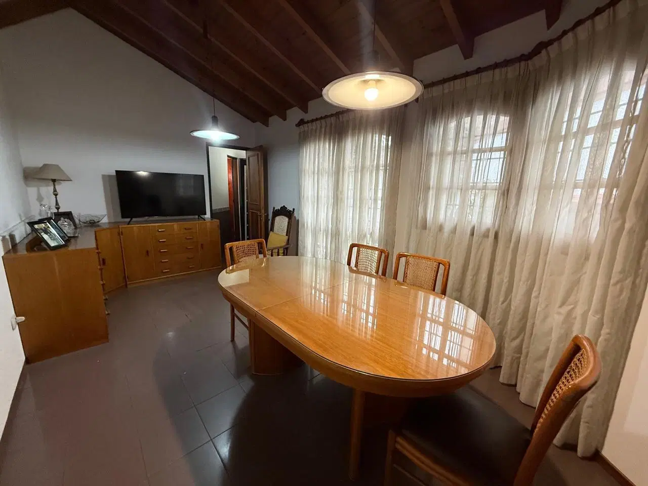 CASA EN VENTA IDEAL OFICINAS/ CIUDAD DE MENDOZA 4