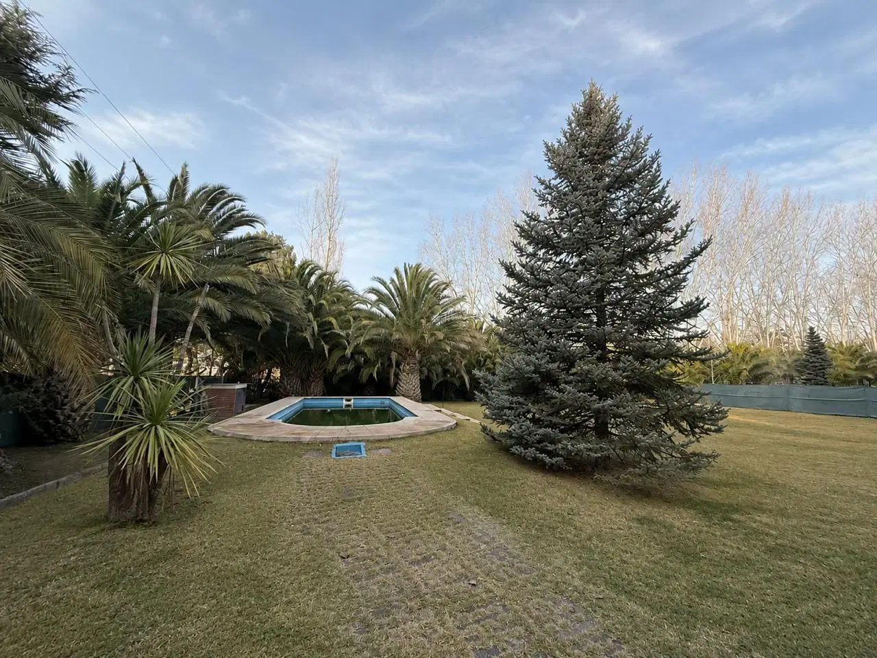 LOTE CON QUINCHO Y PILETA BARRIO LA CAPILLA - VISTALBA 2