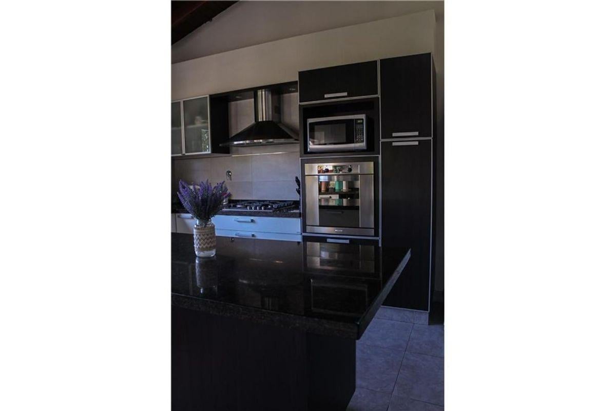 Foto de Casa en Venta en Barrio Privado Las Candelas II, imagen 1