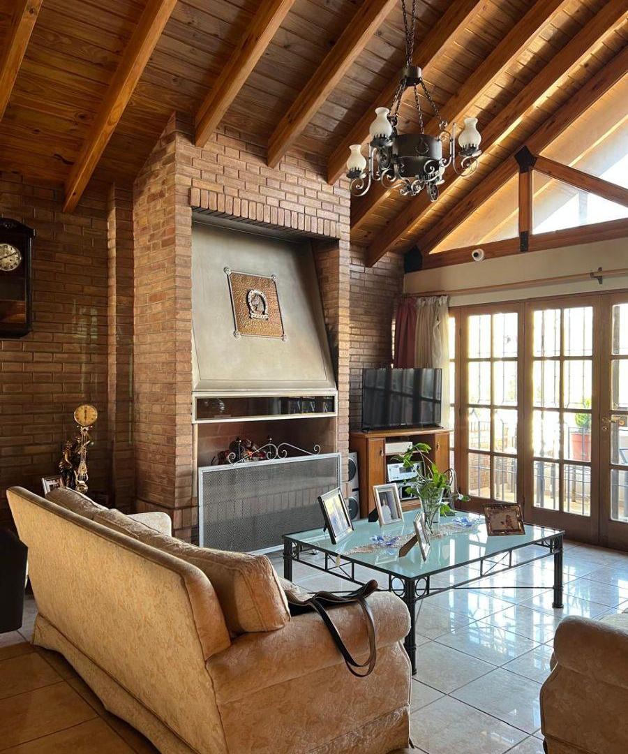 Foto de EXCLUSIVA CASA DE CATEGORIA EN VENTA., imagen 4