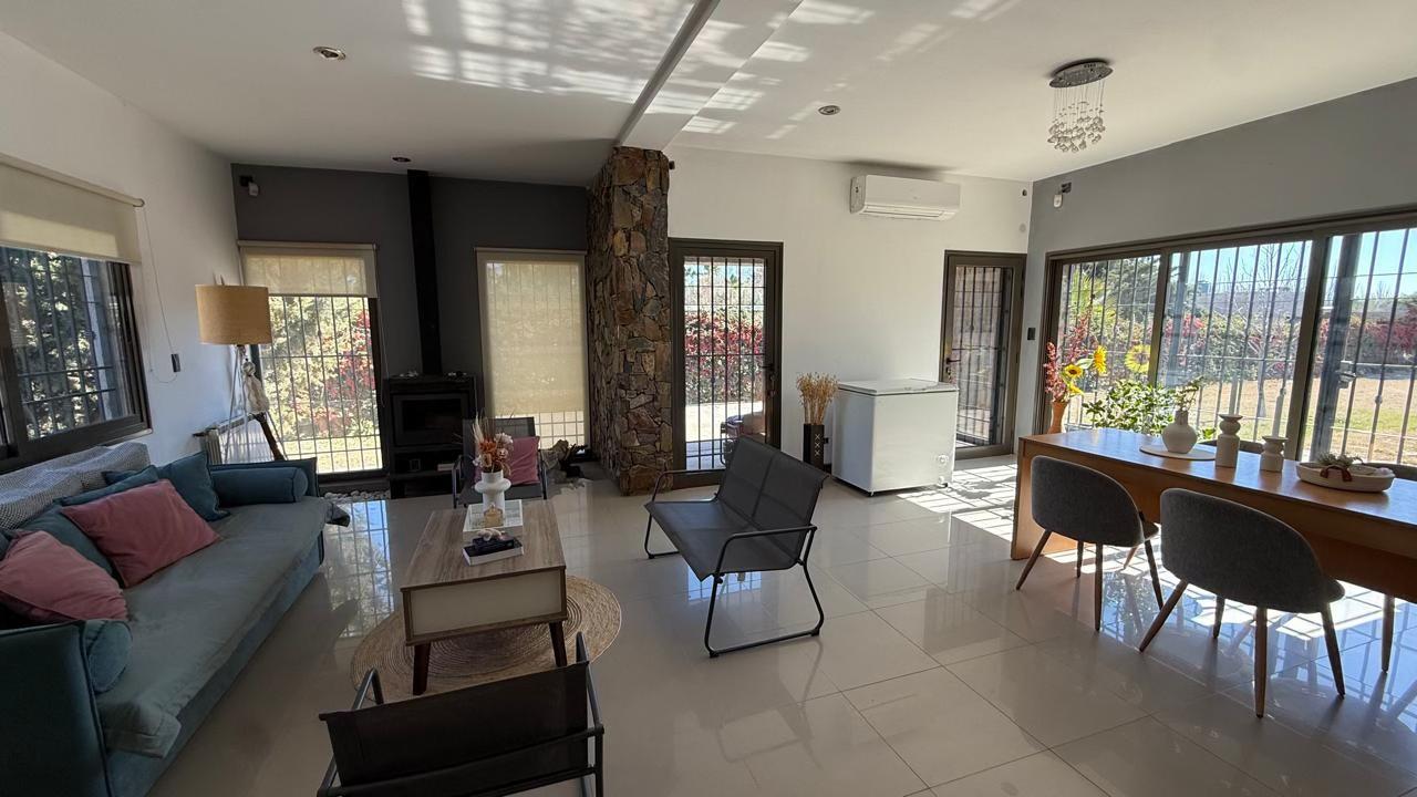 Foto de VENTA HERMOSA CASA EN RODEO DEL MEDIO, imagen 4