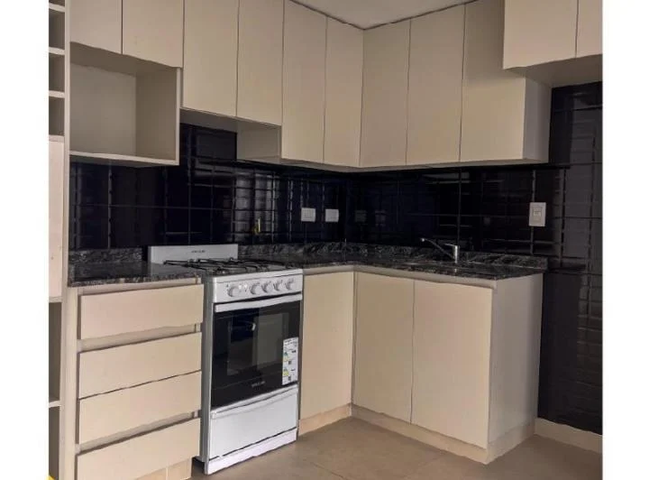 Alquilo departamento un dormitorio Belgrano 1500 4