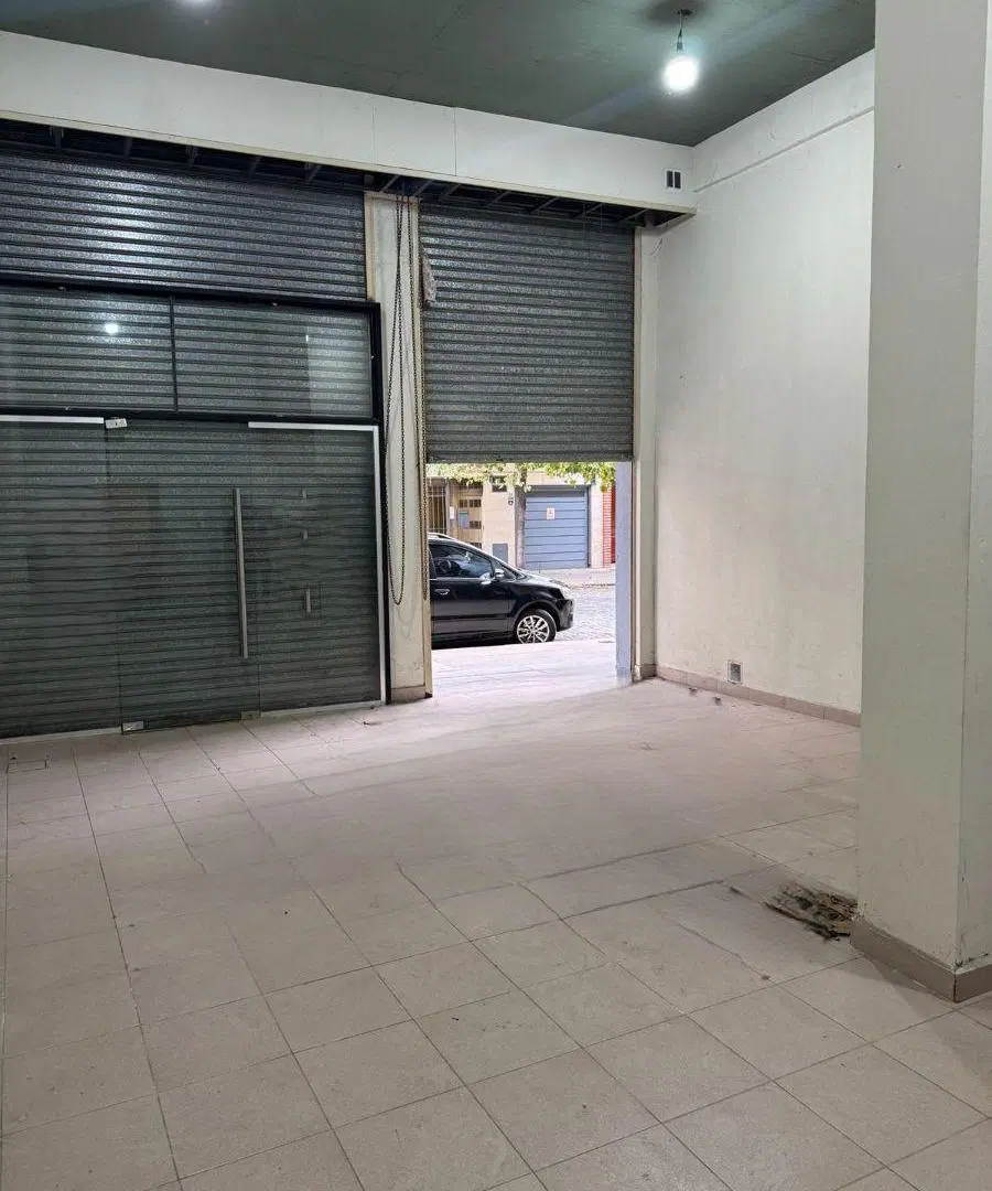 Local comercial de 60 m² en venta en Parque Patricios 1