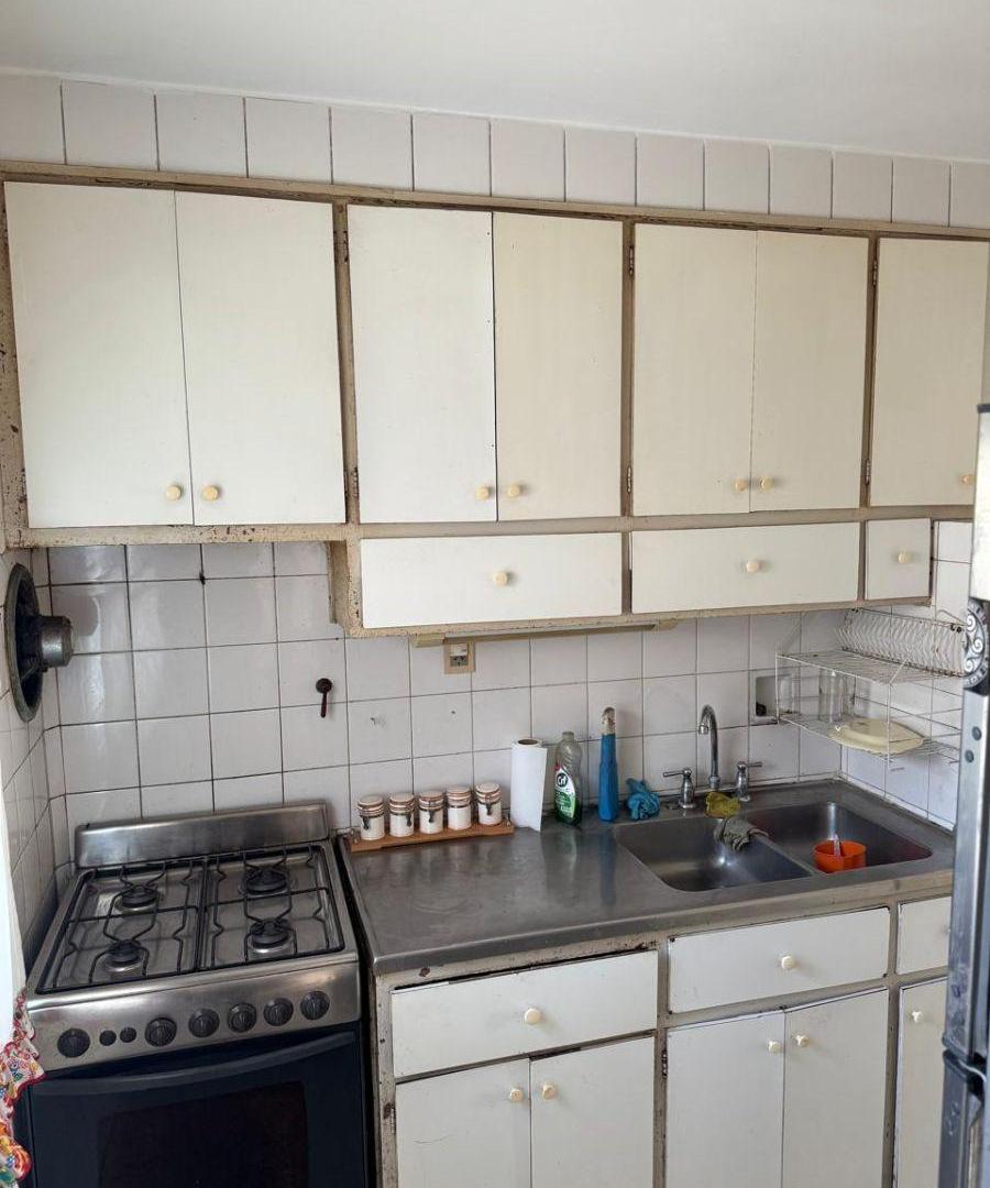 Foto de Excelente Tres Ambientes Con Balcón Aterrazado En Venta En El Barrio De, imagen 4