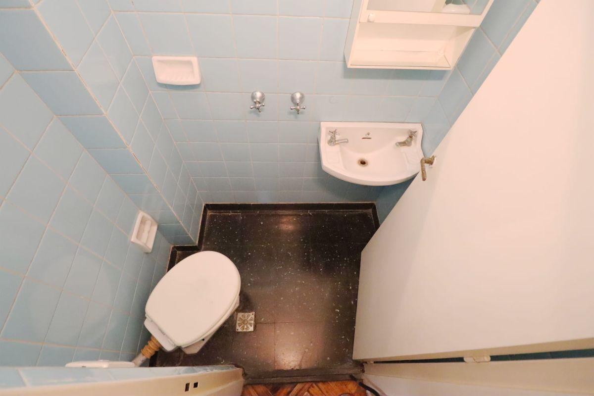Foto de EXCELENTE TRES AMBIENTES CON DEPENDENCIA DE SERVICIO EN VENTA EN EL, imagen 1