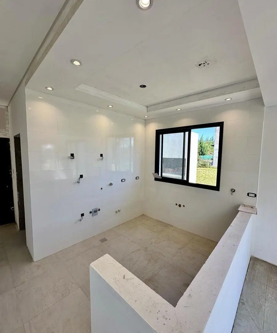 Casa A estrenar en Roldan, (Faltan Terminaciones) 2