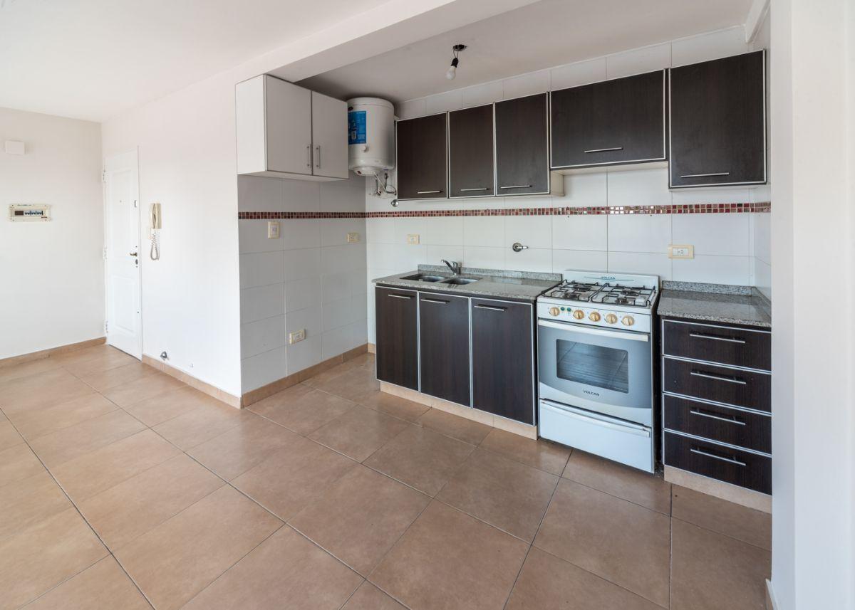 Foto de Dos ambientes en alquiler - Centro Santos Lugares, imagen 3