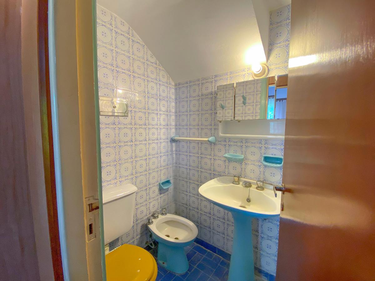 Chalet 5 Ambientes en Venta en Zona 1 de Miramar. 1