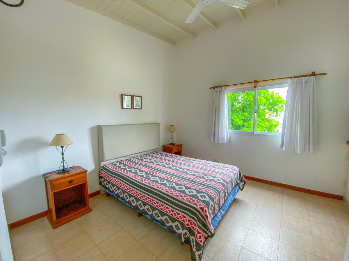Venta de Dúplex 3 Ambientes con Parque en Zona 6 de La Ciudad de Miramar 5