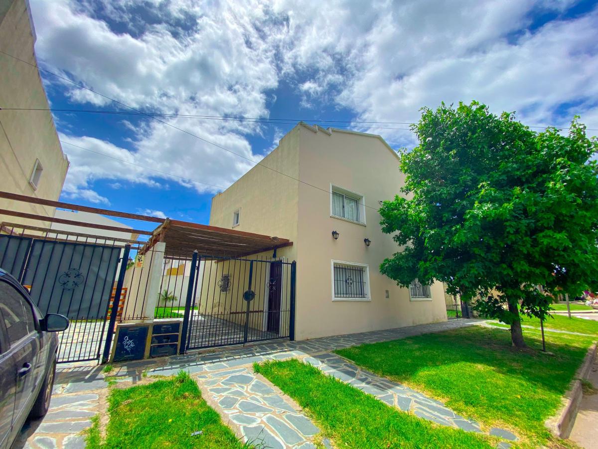 Venta de Dúplex 3 Ambientes con Parque en Zona 6 de La Ciudad de Miramar 3