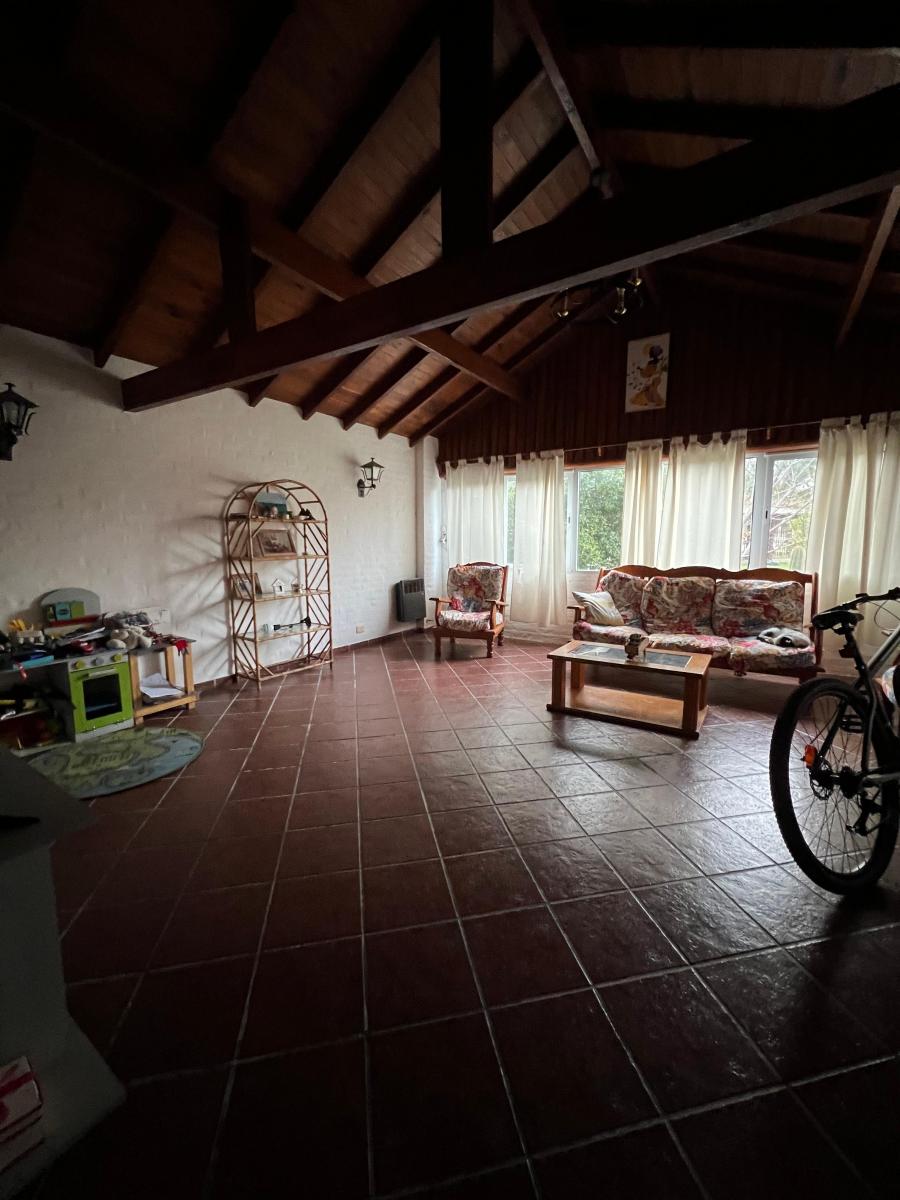Venta de Dos Unidades Tipo Cabañas en Barrio Parquemar - Ciudad de Miramar. 1