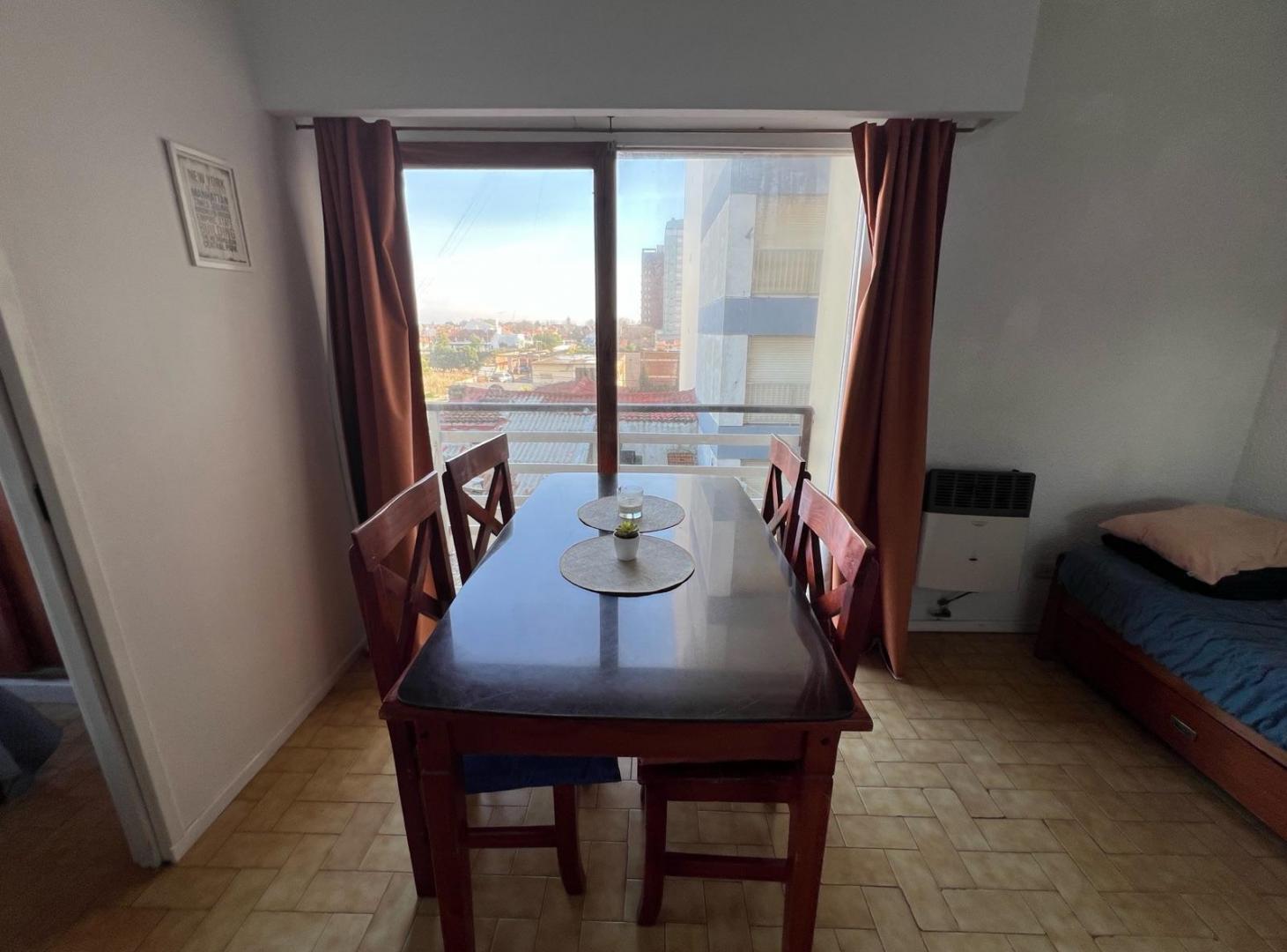 Foto de Departamento 2 ambientes en venta en zona costanera de Miramar, imagen 1