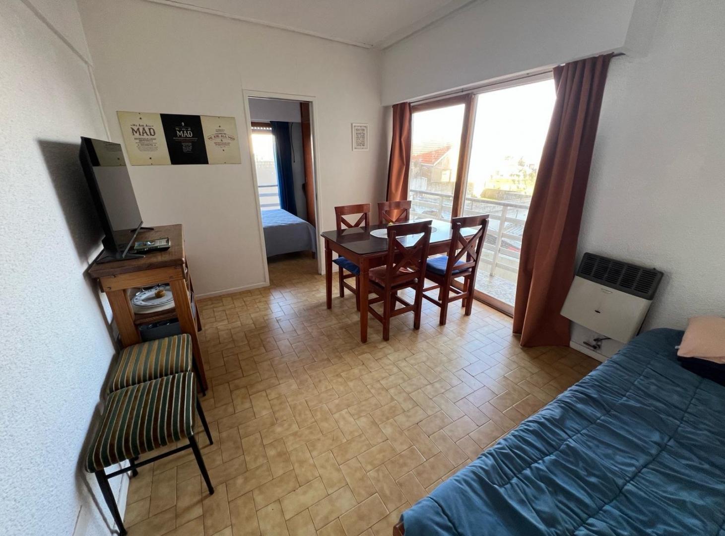 Foto de Departamento 2 ambientes en venta en zona costanera de Miramar, imagen 5