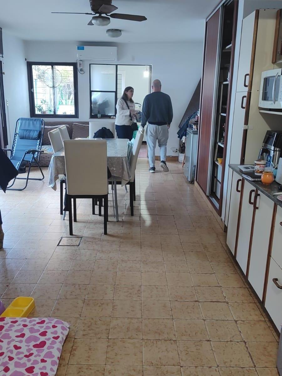 Venta Casa Barrio Fuchs 3