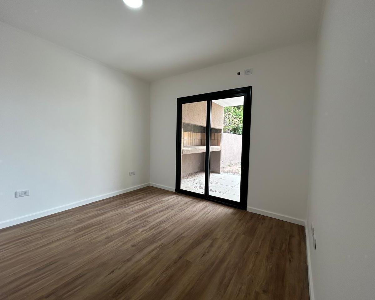 Foto de Casa 2 doritorios en Altos de Pellegrini - Roldan, imagen 3