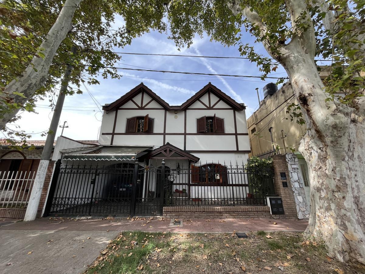 Casa con Estilo en Fisherton 4