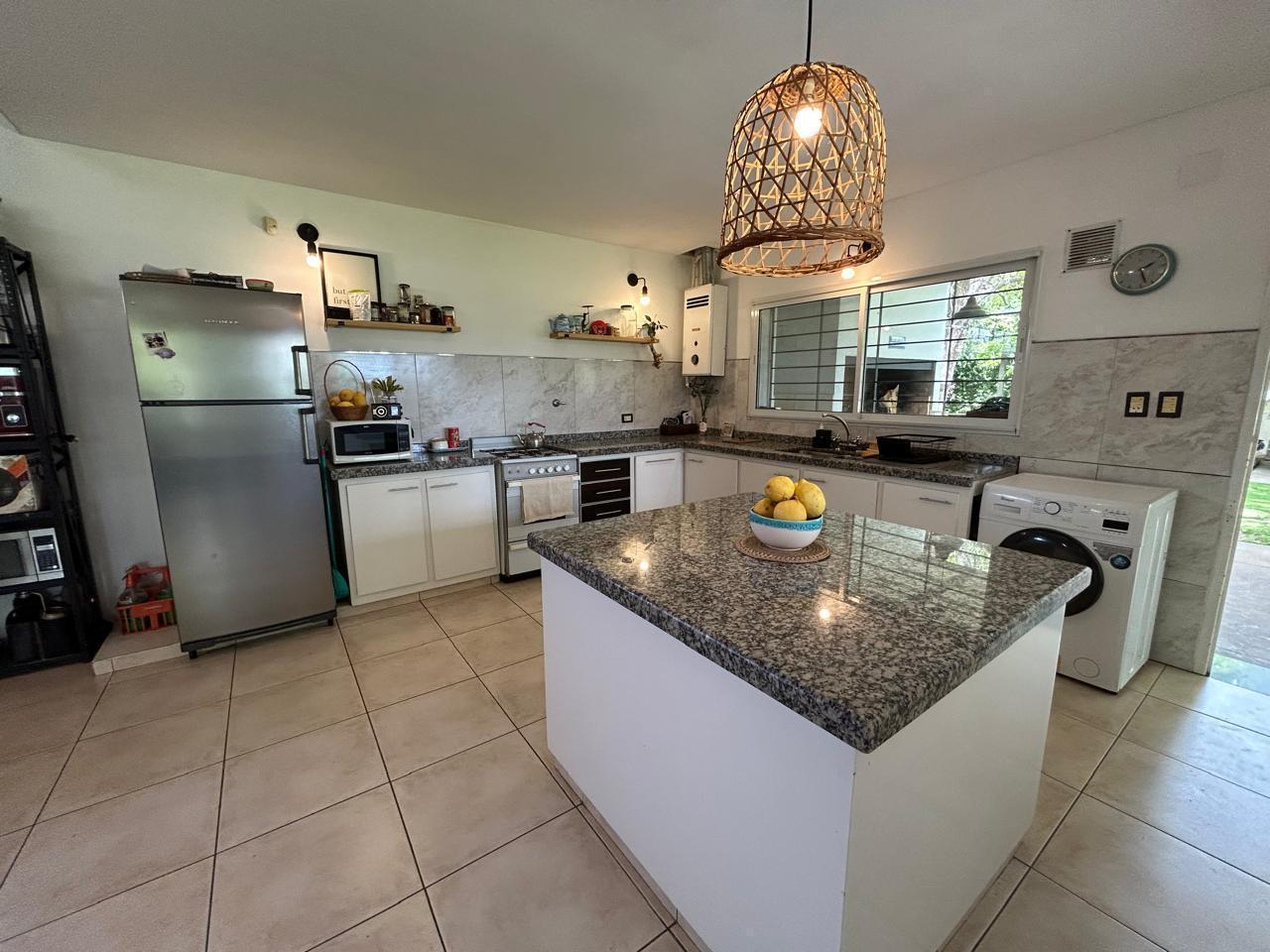 Foto de Casa con amplio parque en Hostal del Sol, imagen 2