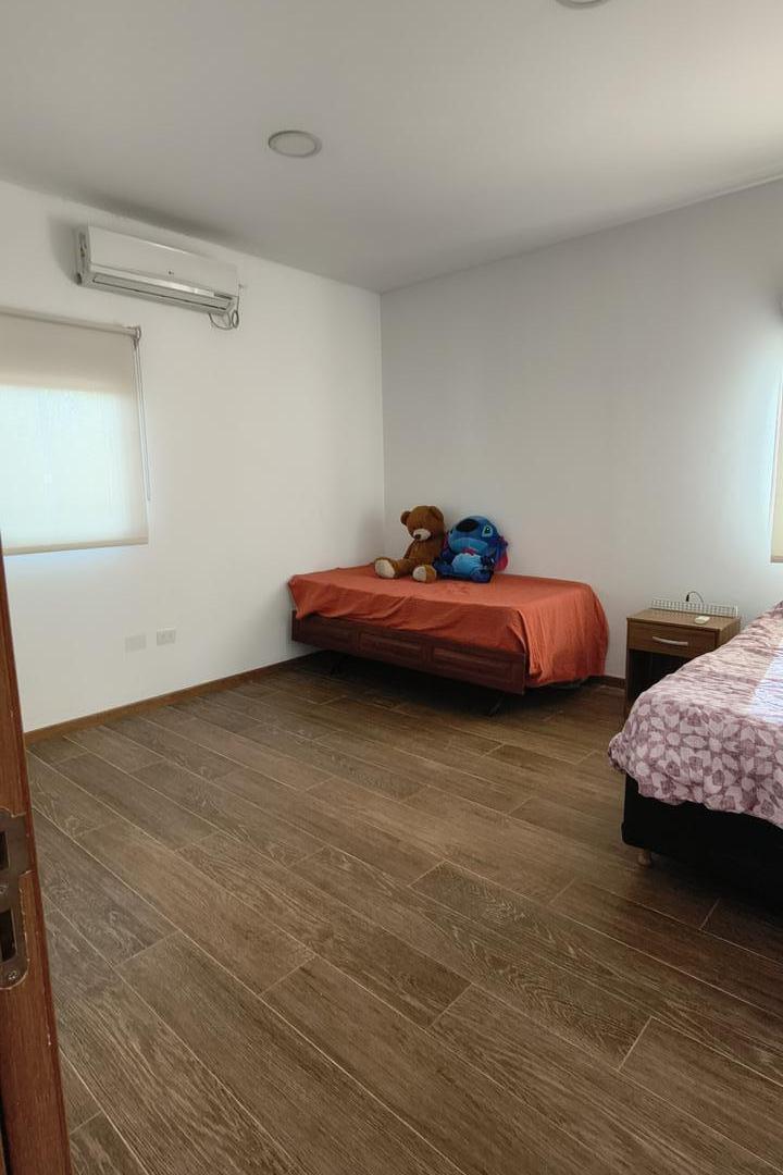Venta casa sustentable Santa Isabel 1 permuta casa en Devoto