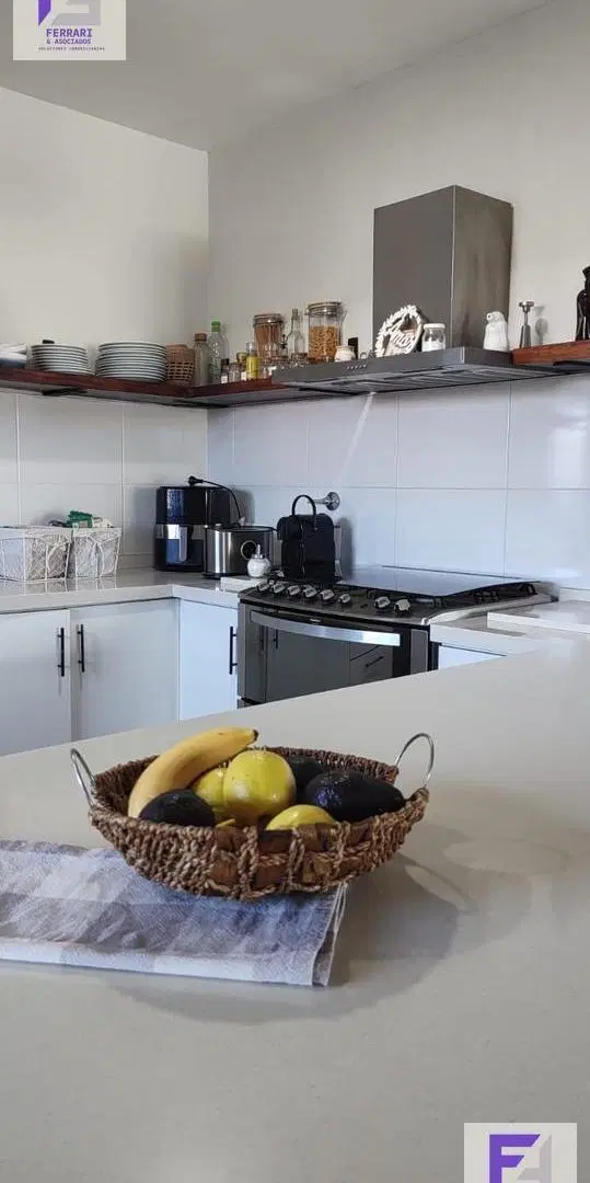 Venta casa grande en Naudir 5