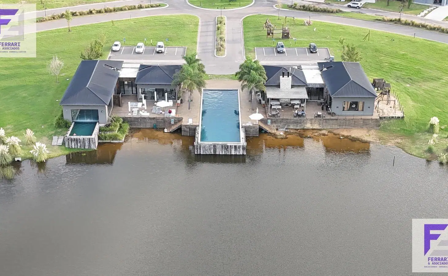 Lote terreno a la venta amarra y salida al Río Luján en Barrio Náutico El Naudir 4