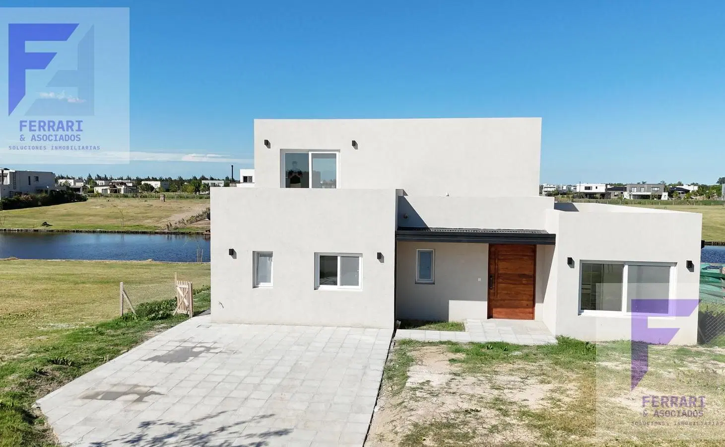 Venta Casa en El Naudir al Rio Financiacion 2