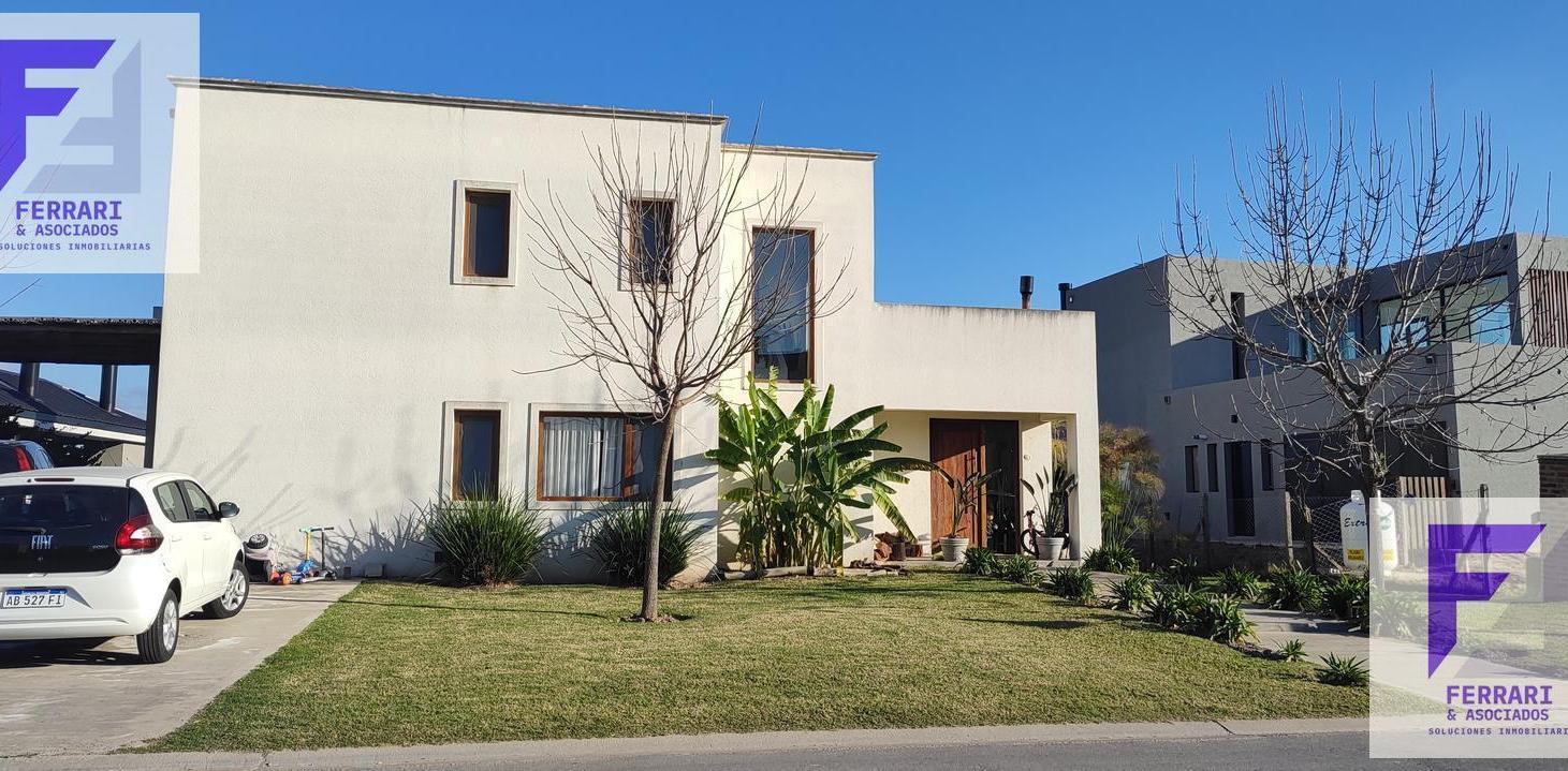 Foto de Venta casa en Barrio Náutico El Naudir, Escobar, a la laguna con pileta, imagen 3
