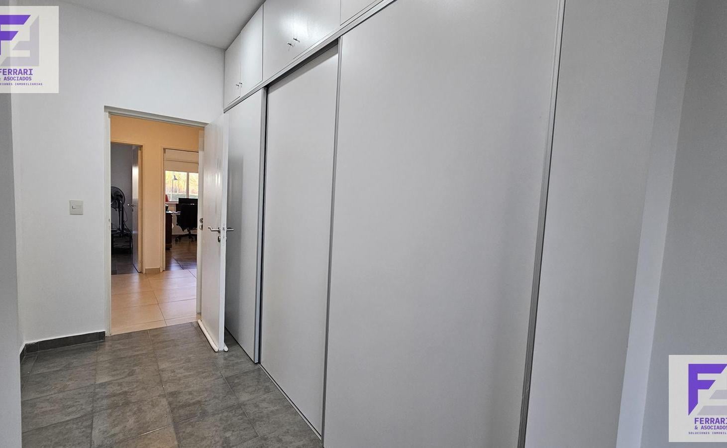 Foto de Venta Casa en una planta a la laguna en Barrio Náutico El Naudir, imagen 5