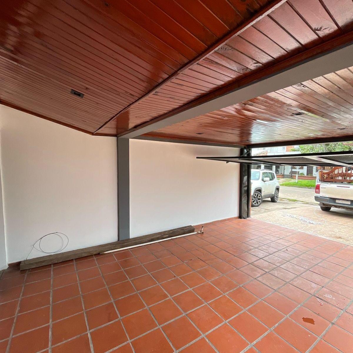 Vendo Casa Barrio Molina Punta 4