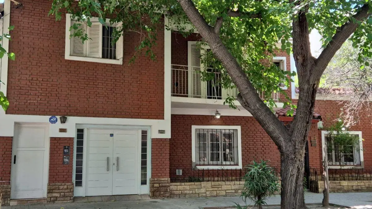 VENTA de hermoso DEPARTAMENTO en Sexta Sección 1