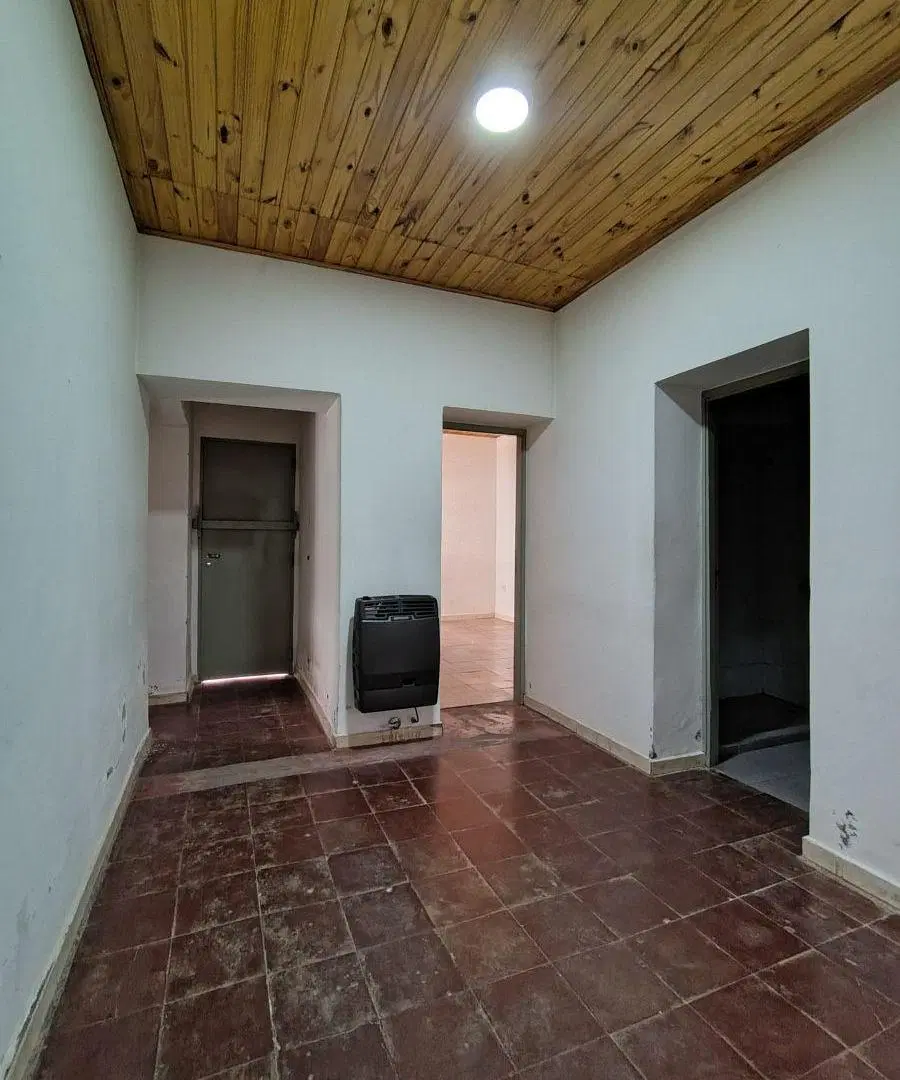 CASA en Bº PALUMBO con 150 m2 y 3 DORMITORIOS en ALQUILER 5