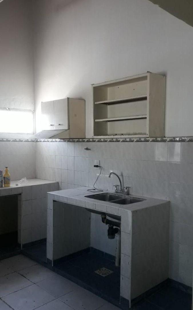 Foto de DEPARTAMENTO de 70 m² con 3 DORMITORIOS en ALQUILER en Bº San Martín, imagen 1