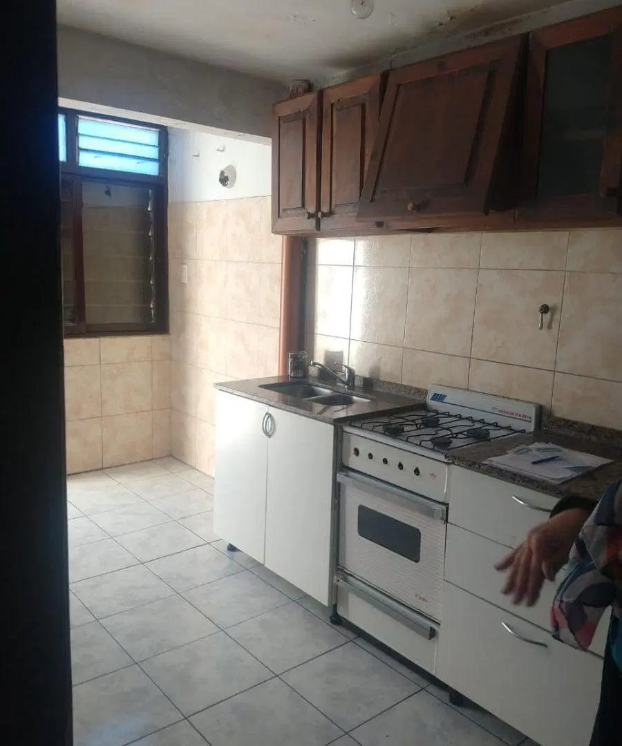 Casa de 200 m² con 2 dormitorios en venta en Villa Hipódromo 1