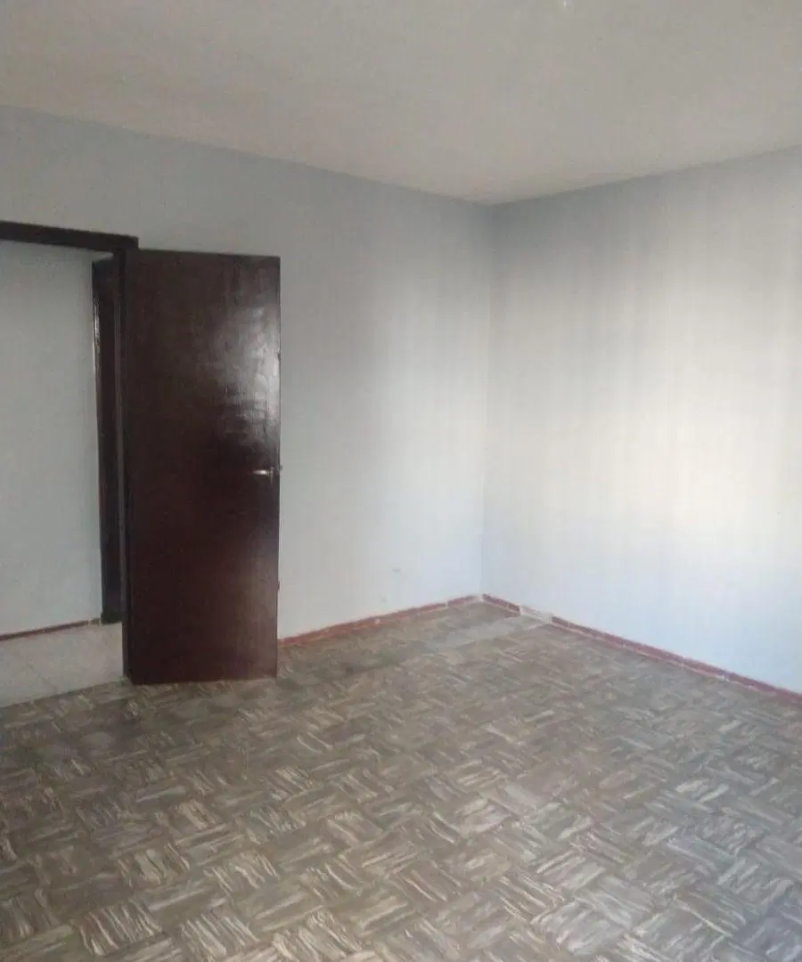 Casa de 200 m² con 2 dormitorios en venta en Villa Hipódromo 3