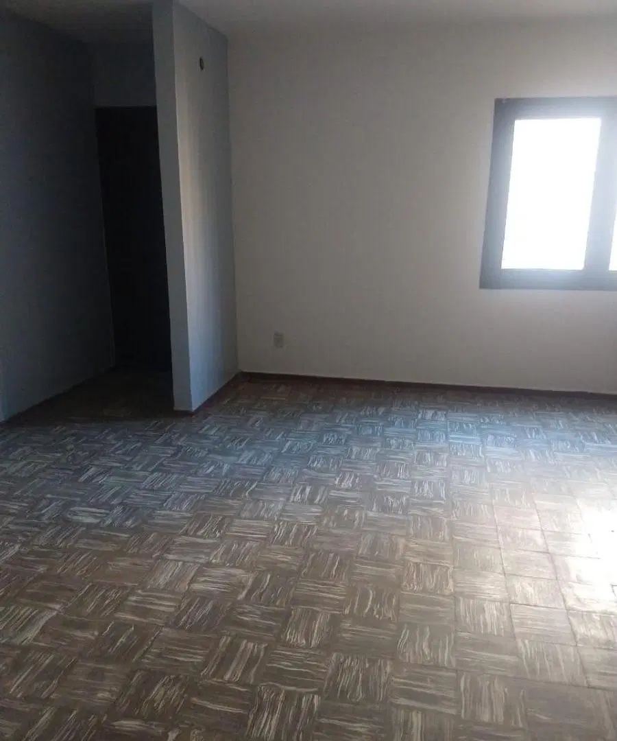 Casa de 200 m² con 2 dormitorios en venta en Villa Hipódromo 8