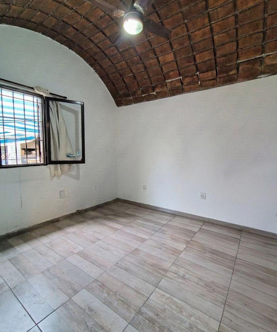Foto de Casa de 245 m² con 2 dormitorios en venta en Las Heras, imagen 3