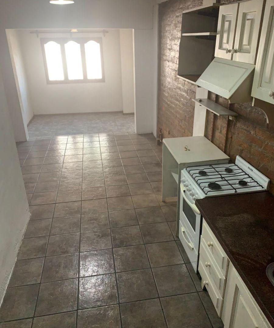 Foto de Departamento con 2 dormitorios en alquiler en Barrio Reconquista de Las, imagen 1
