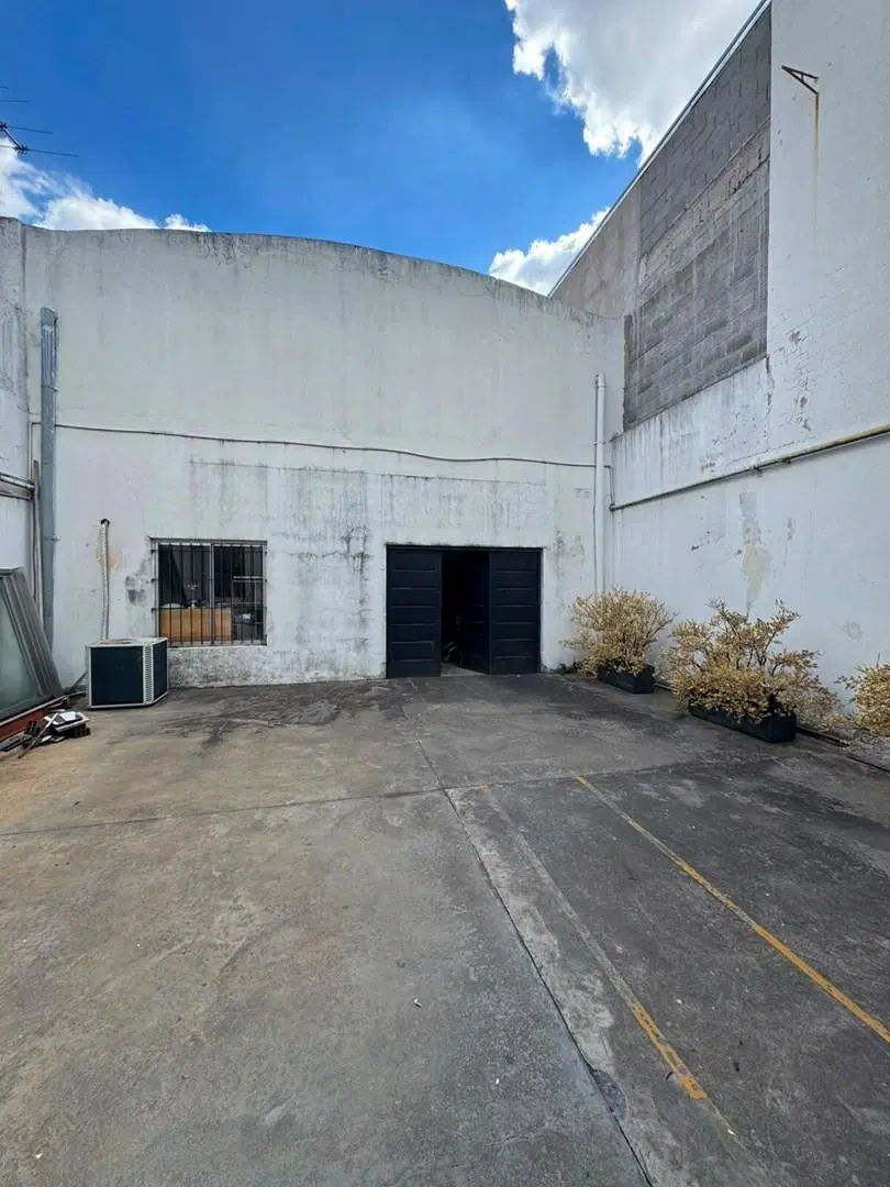 Depósito Galpón en Venta en Munro, Vicente López, G.B.A. Zona Norte 4