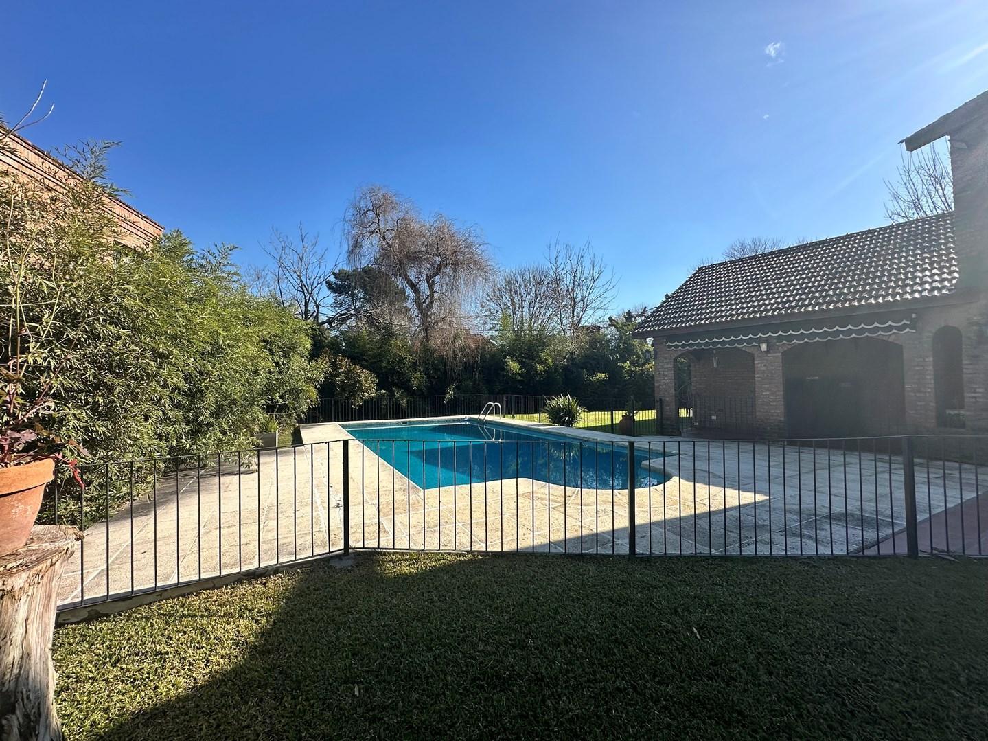 Foto de Casa en Venta en Francisco Álvarez, Moreno, G.B.A. Zona Oeste, imagen 3
