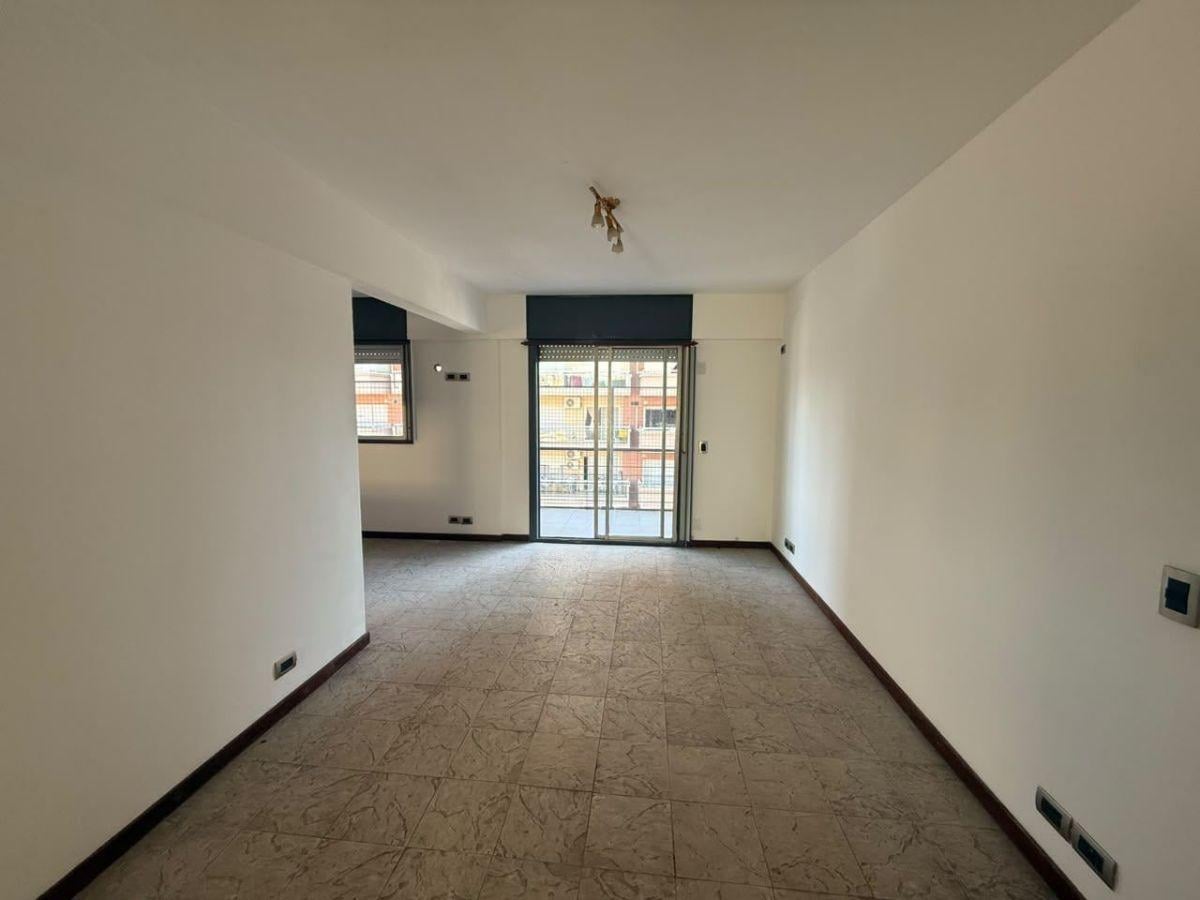 Foto de Departamento en Venta - 3 Ambientes con Terraza Propia - Caballito, imagen 3