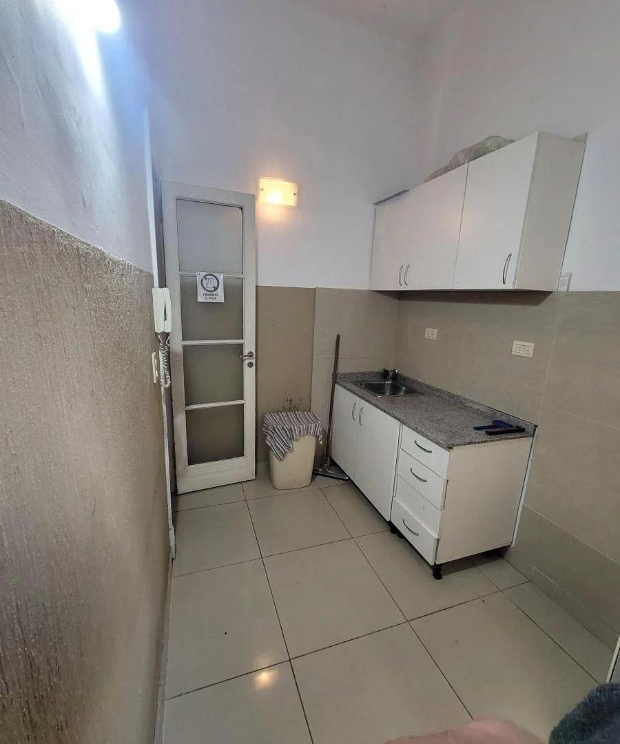 Foto de Departamento en Venta - 4 Ambientes - Balvanera, imagen 3