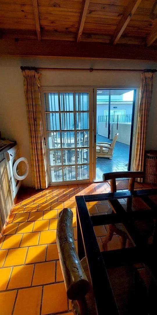 Foto de PH en Venta - 5 Ambientes - Terraza Propia - Monserrat, imagen 4