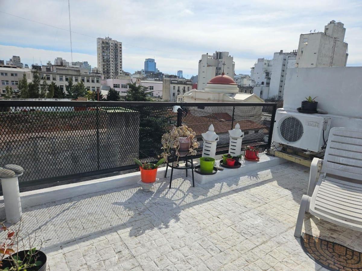 Foto de PH en Venta - 5 Ambientes - Terraza Propia - Monserrat, imagen 2