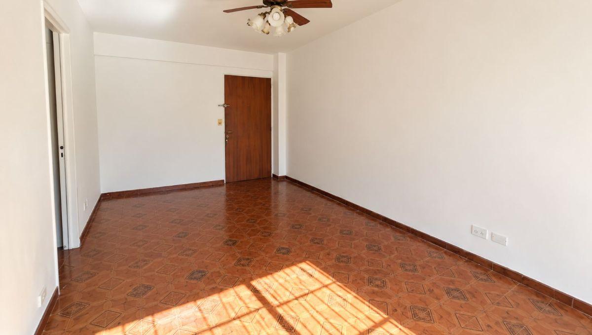 Foto de Departamento en Venta - 2 Ambientes con Patio Parrilla y Cochera, imagen 3