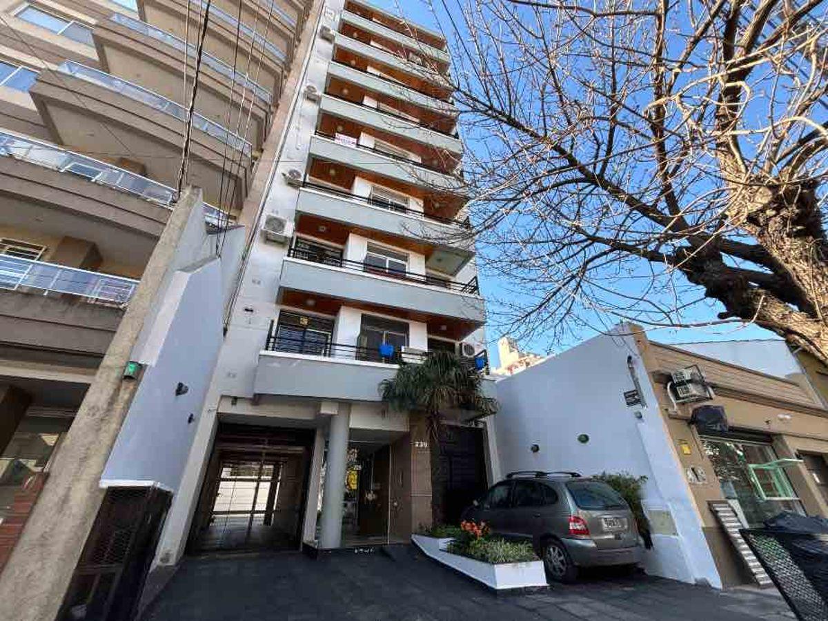 Foto de DEPARTAMENTO 3 AMBIENTES PASANTE EN EXCELENTE ESTADO, imagen 1
