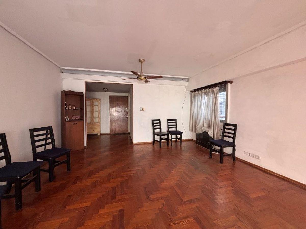 Foto de DEPARTAMENTO 3 AMBIENTES CON DEPENDENCIA DE SERVICIO, imagen 4