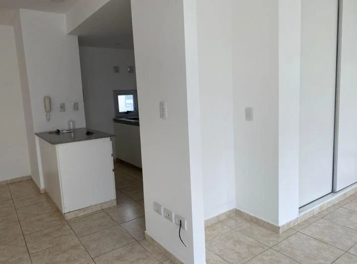 Departamento Monoambiente en alquiler La Plata 4