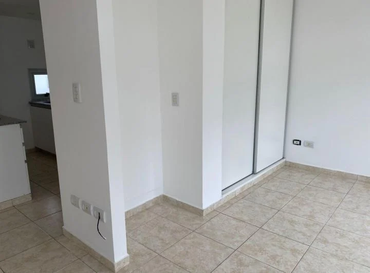 Departamento Monoambiente en alquiler La Plata 5