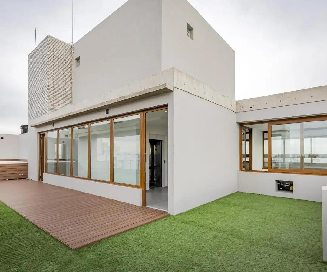 SEMIPISO DE CATEGORIA AV. 7 Y AV 38 5