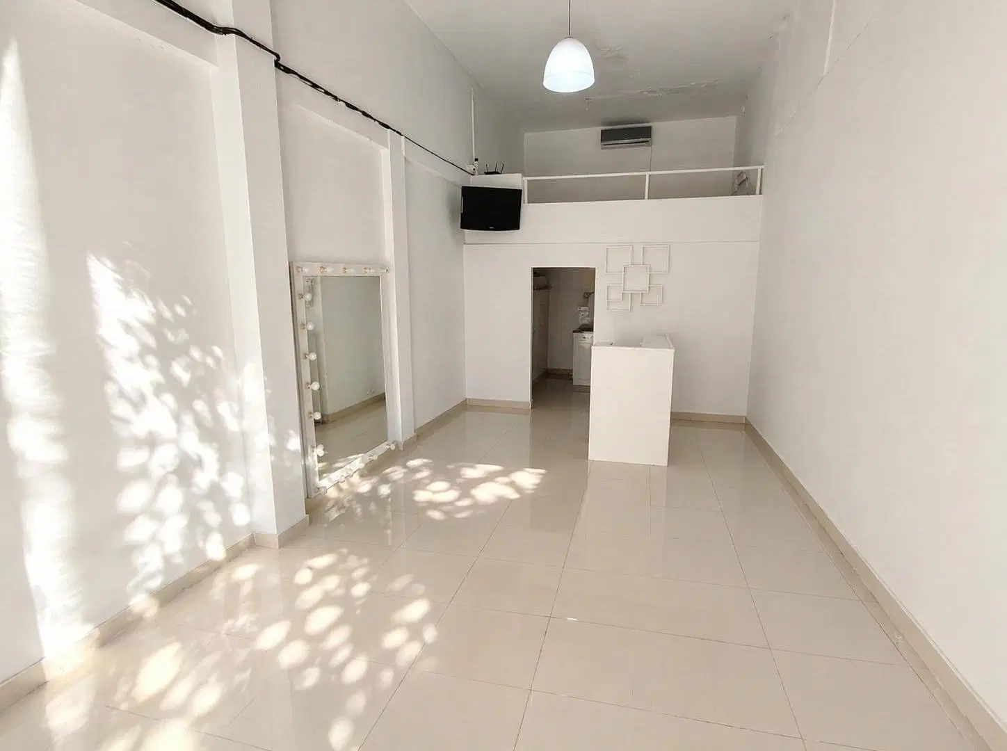 Local en Esquina Comercial en Venta Calle 41 y 133 5